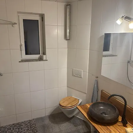 Heuhotel Farm Gemeinschaftsbad Own Sleeping Bag Free Wifi Campsite *