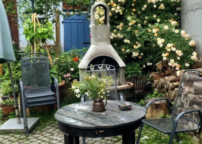 Heuhotel Farm Gemeinschaftsbad Own Sleeping Bag Free Wifi Kamp alanı *